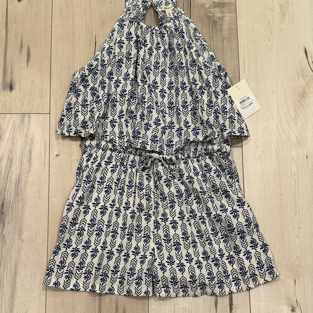 NWT Tucker + Tate has Floral Romper, size 8/10 (medium)